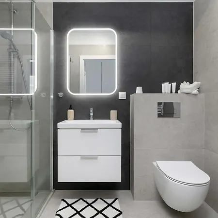 La Maddalena 2 Z Balkonem, Ogrodem Blisko Plazy By Renters Premium Apartmán *